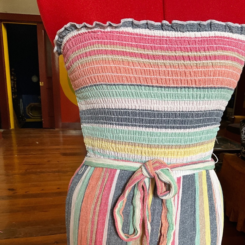 Forever 21 tube/strapless romper medium